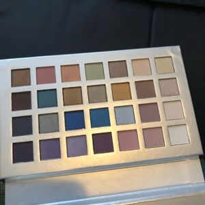 Makeup pallet